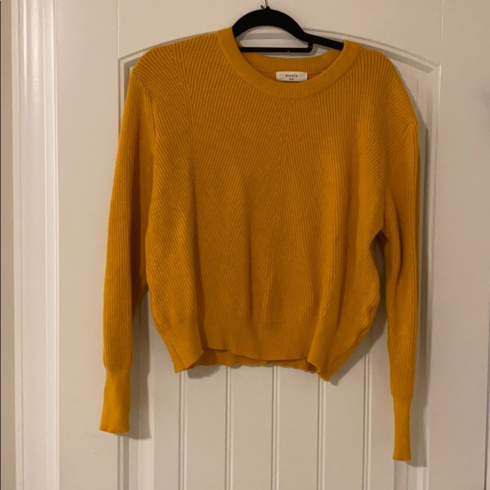 Yellow long sleeve sweater